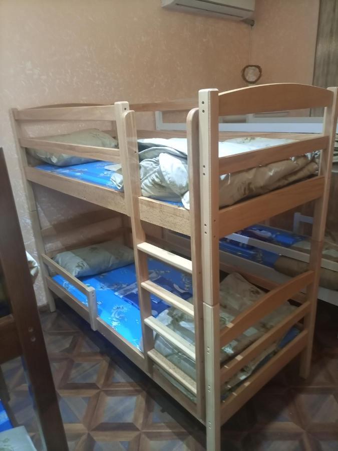 Hero Hostel Yerevan Ngoại thất bức ảnh